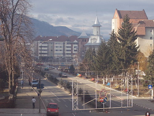 Comăneşti