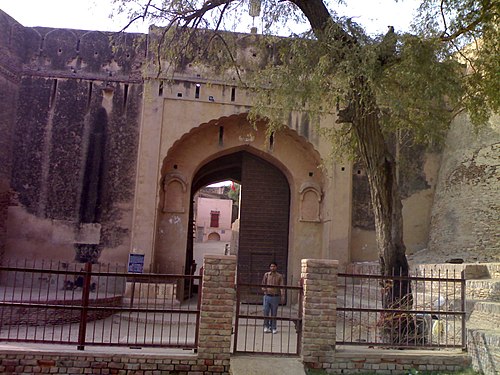 Hanumāngarh, India Hanumāngarh