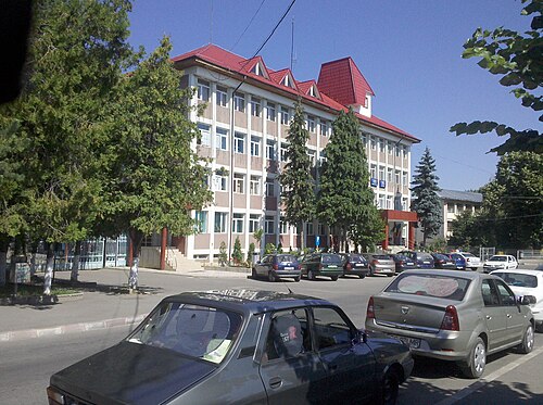 Moineşti